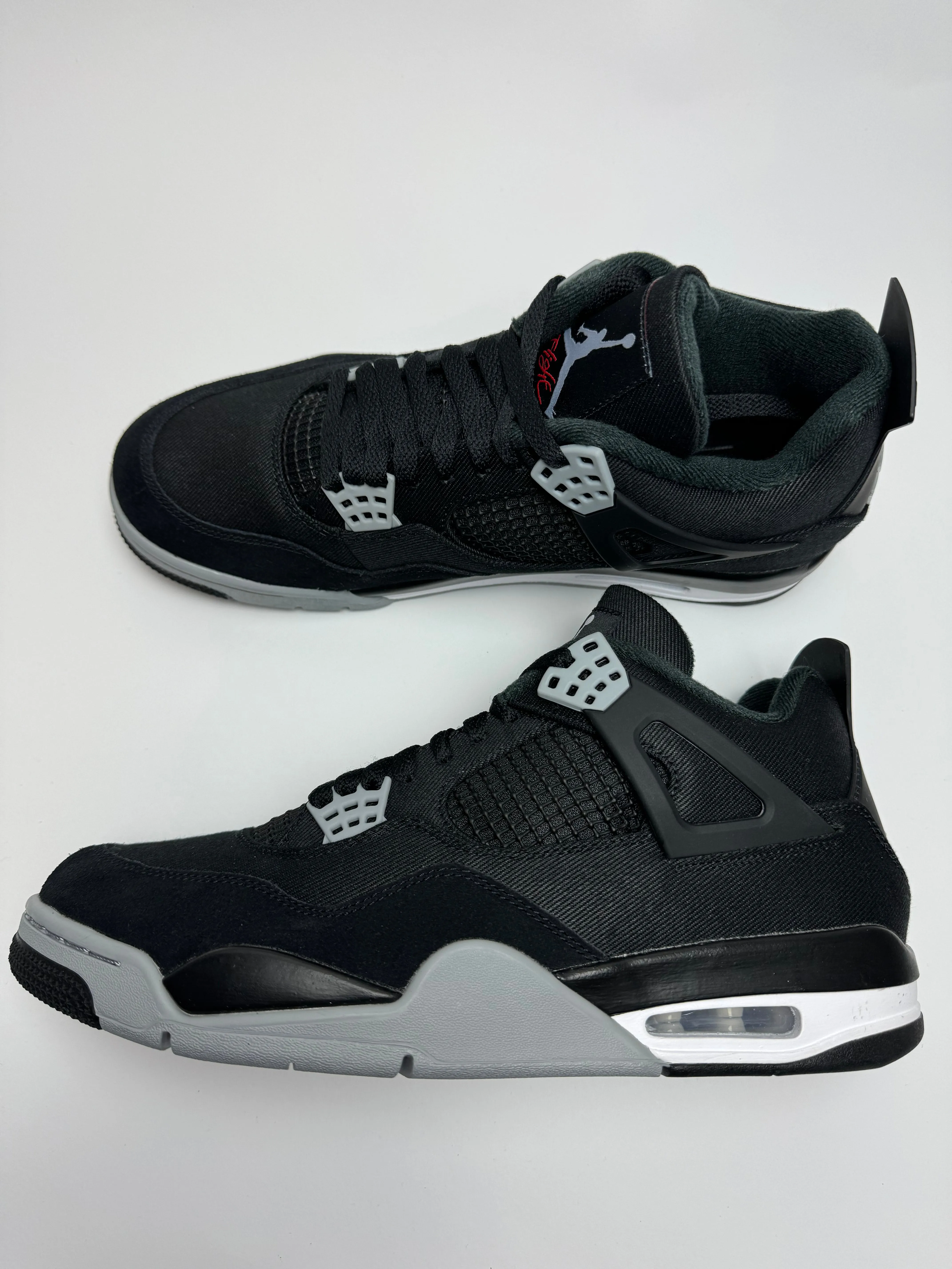 Air Jordan 4 Retro SE "Black Canvas"