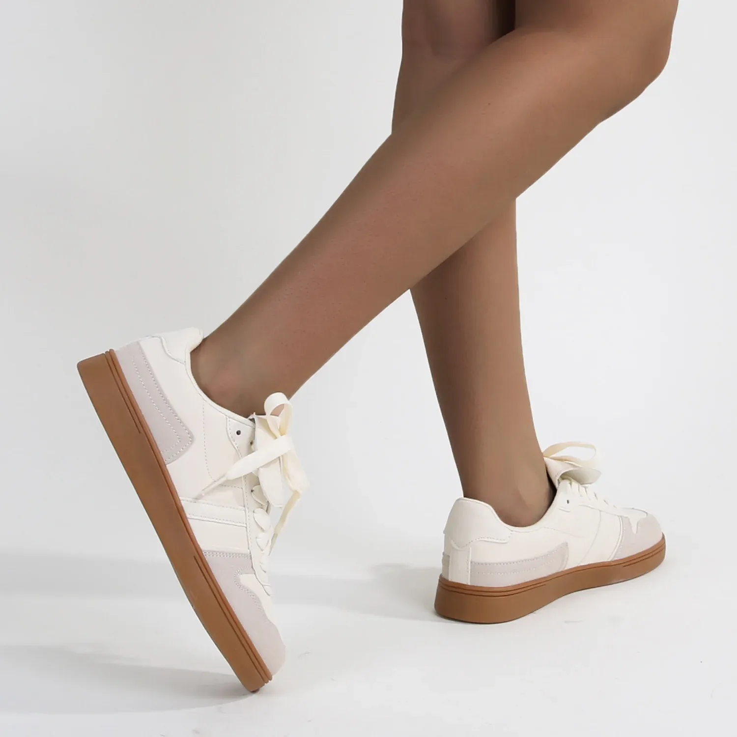 Briar Street Retro Sneakers