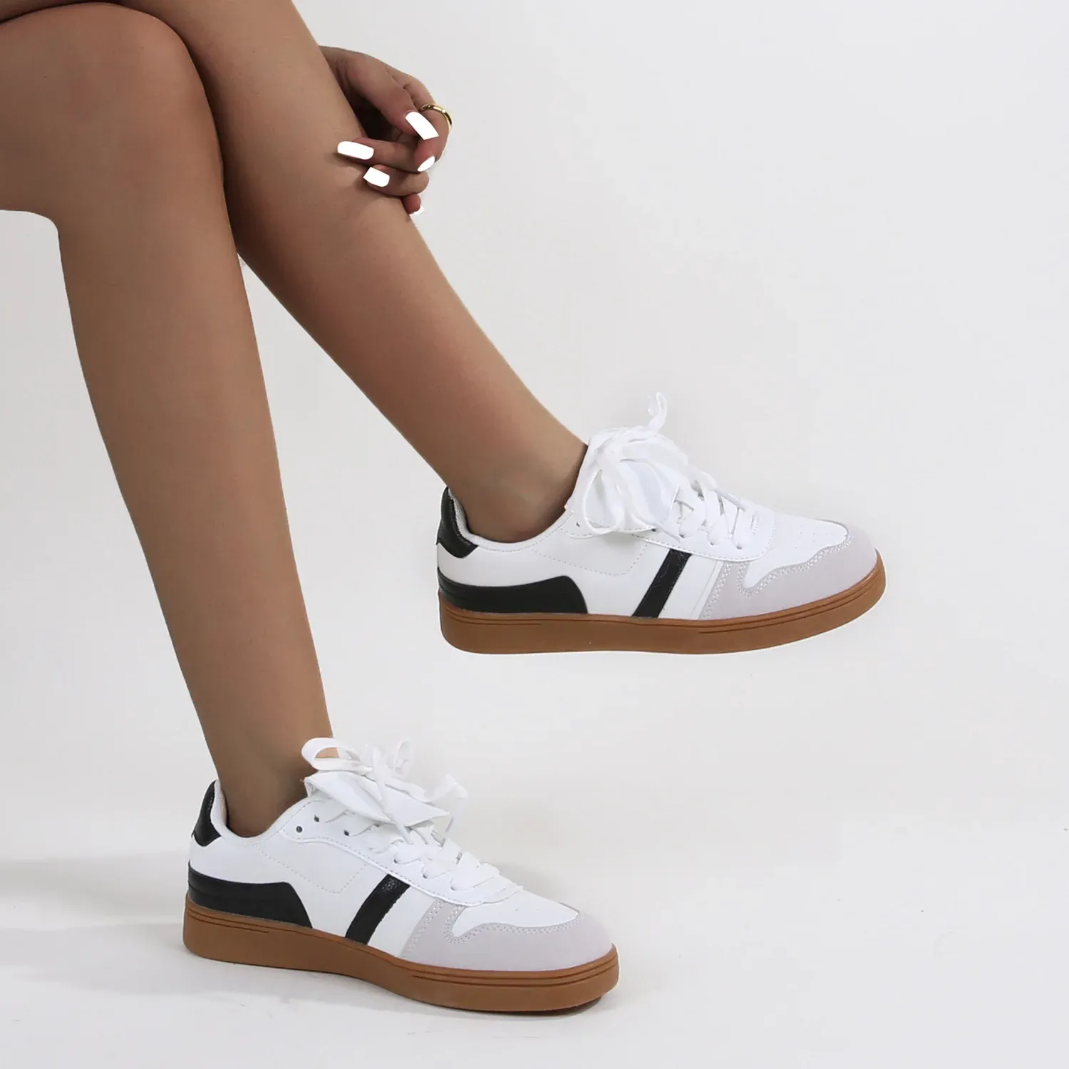 Briar Street Retro Sneakers