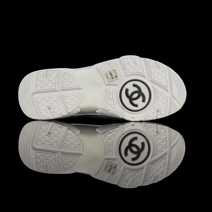 CC Sneakers Satin Suede