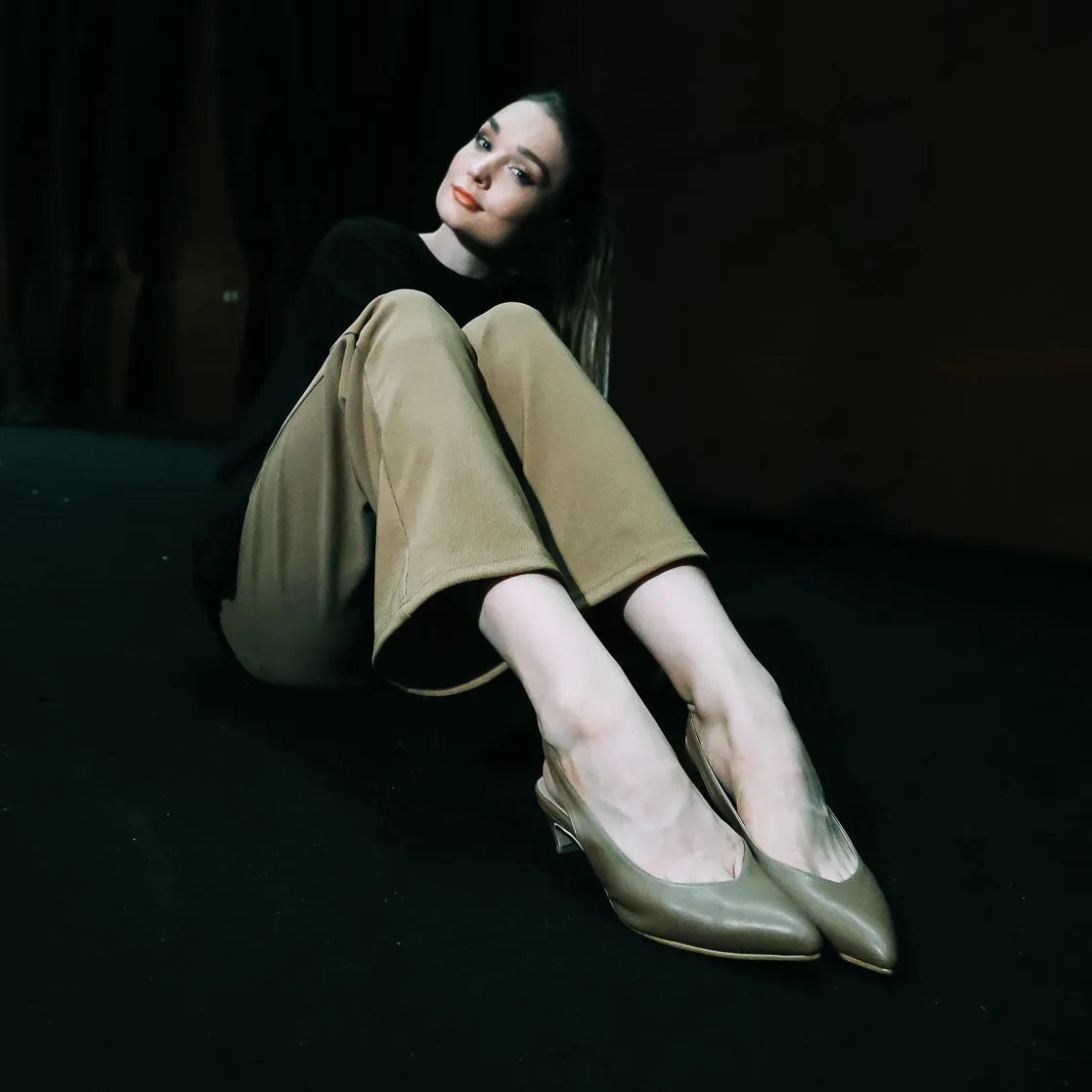 Defect Tiffany Pointed Slingback Heel