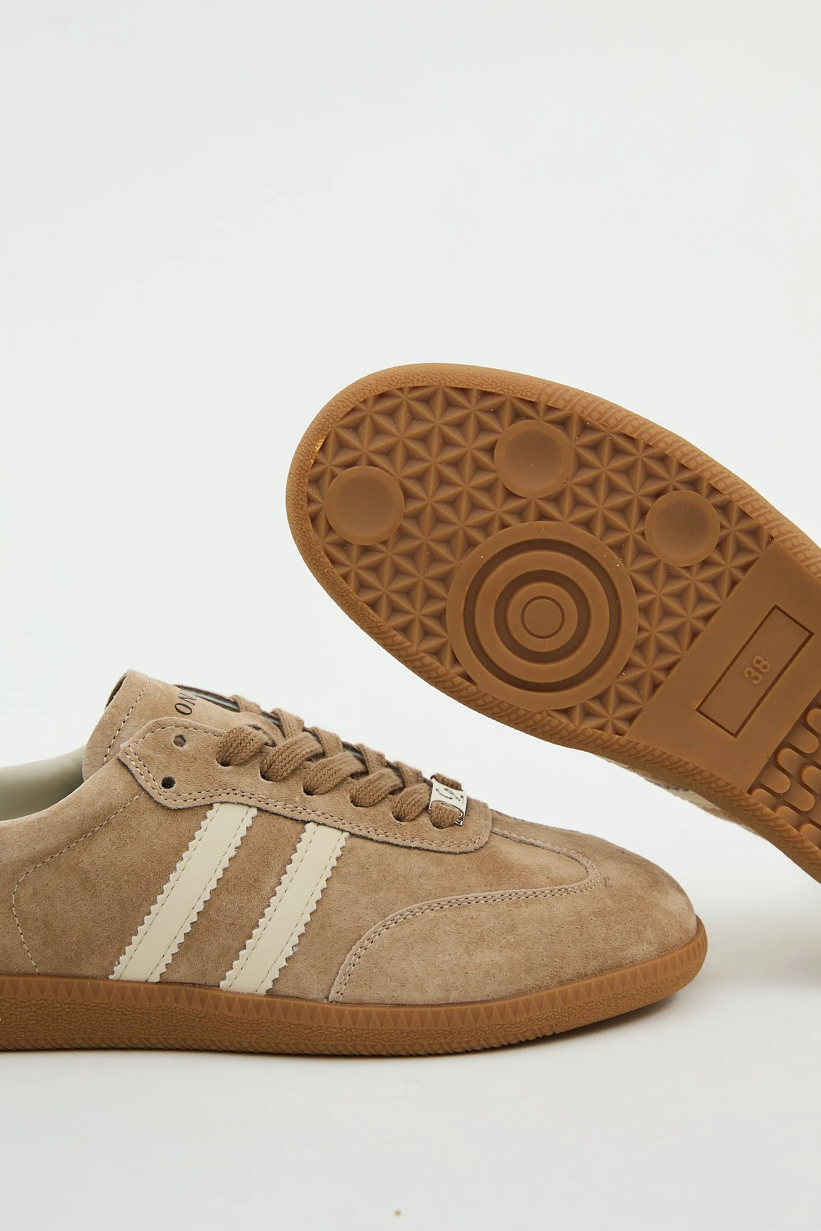 Delta Retro Khaki