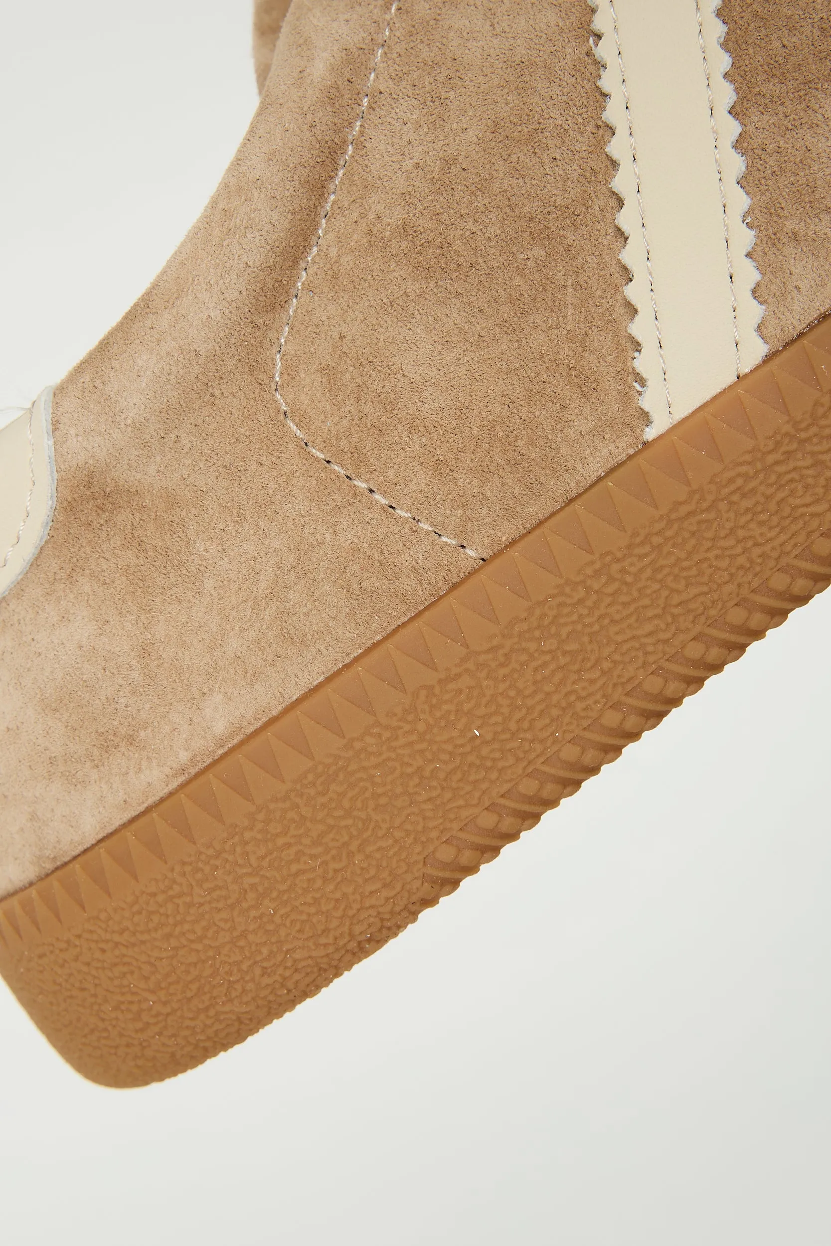 Delta Retro Khaki