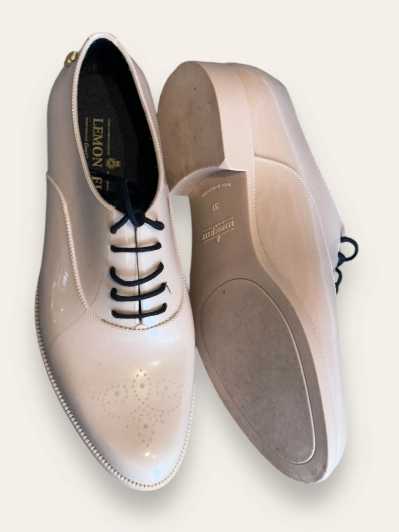 Lemon Jelly Beige Oxford Shoes 4 RRP R2,000