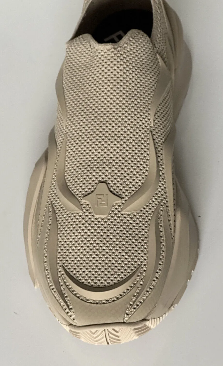 NIB 1050 Fendi Flow Men's Fabric Beige Sneakers 10 US (43 Euro) 7E1504 Italy