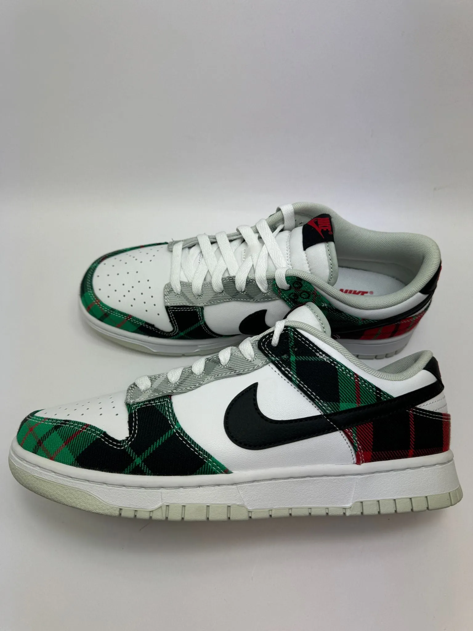 Nike Dunk Low "Tartan Plaid"
