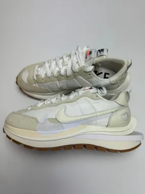 Nike Vaporwaffle "sacai Sail Gum"