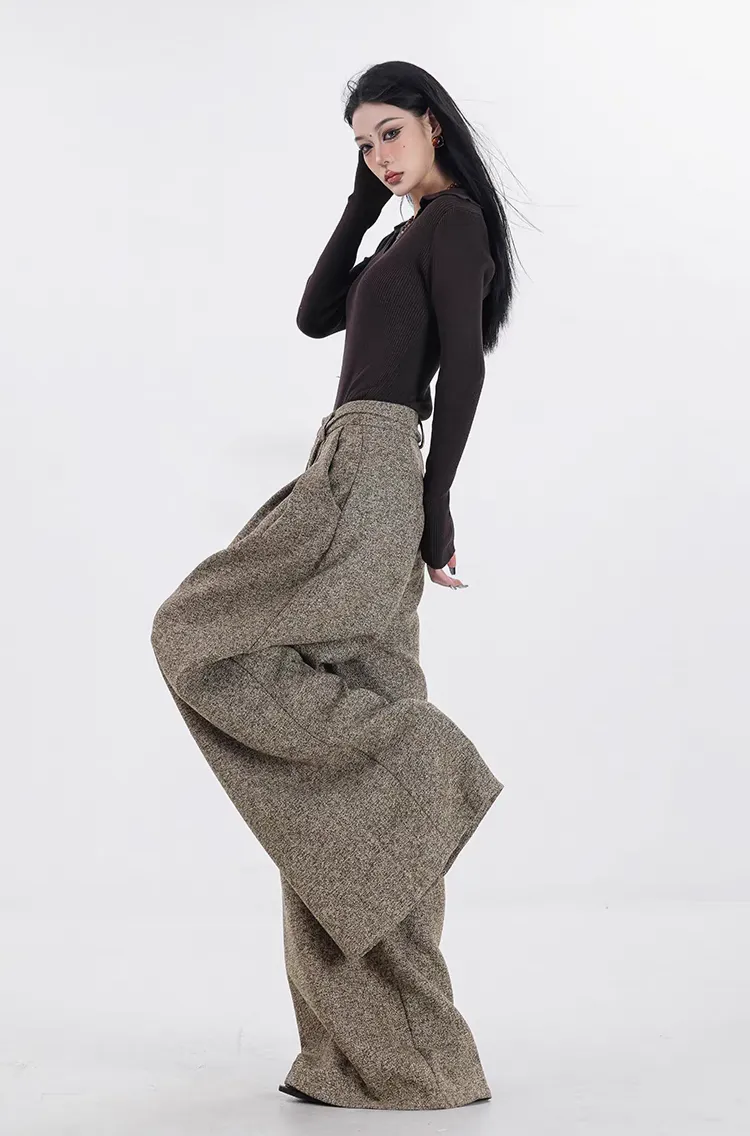 Wide-Leg Pleated Textured Trousers with Waist String
