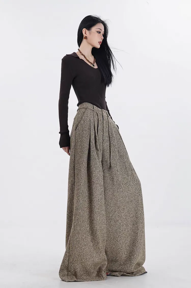 Wide-Leg Pleated Textured Trousers with Waist String