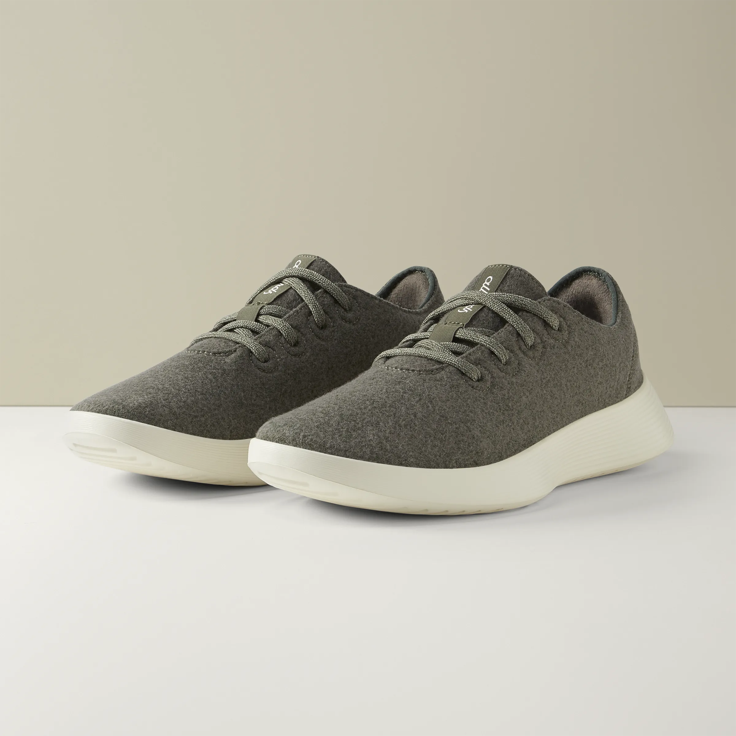 Women's Wool Runner Go